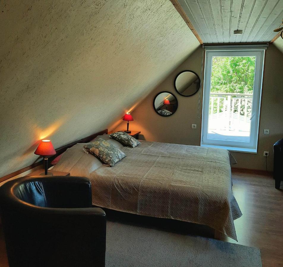 Paerna Guesthouse & Apartments Kuressaare Dış mekan fotoğraf