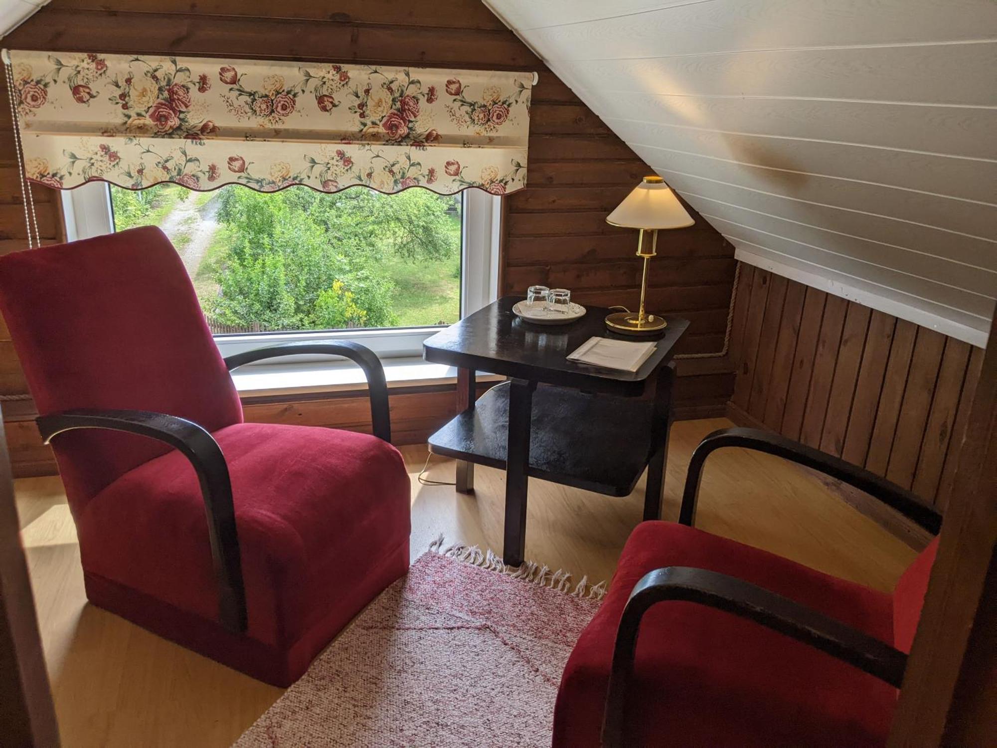 Paerna Guesthouse & Apartments Kuressaare Dış mekan fotoğraf