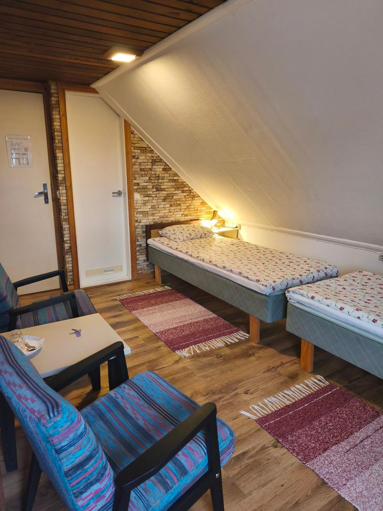 Paerna Guesthouse & Apartments Kuressaare Dış mekan fotoğraf