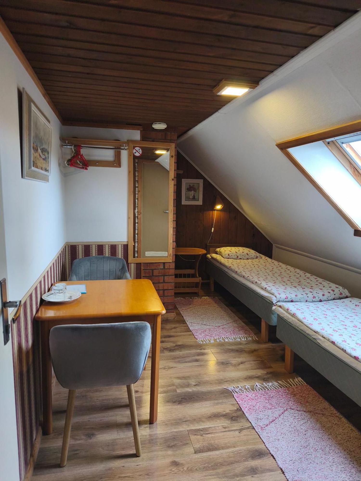 Paerna Guesthouse & Apartments Kuressaare Dış mekan fotoğraf