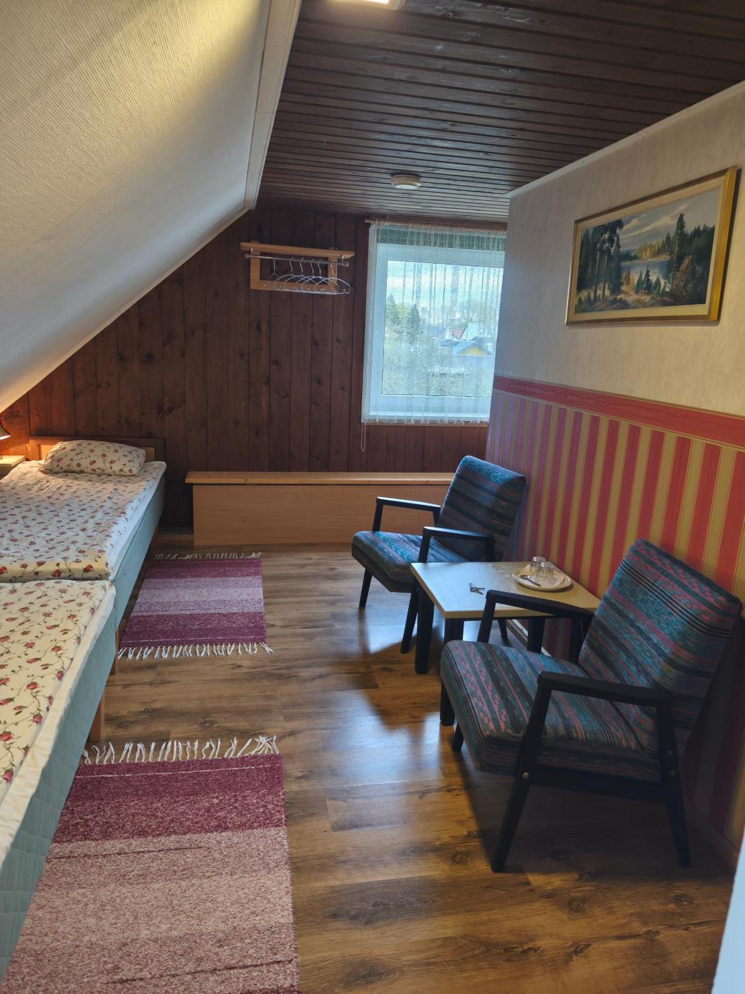 Paerna Guesthouse & Apartments Kuressaare Dış mekan fotoğraf