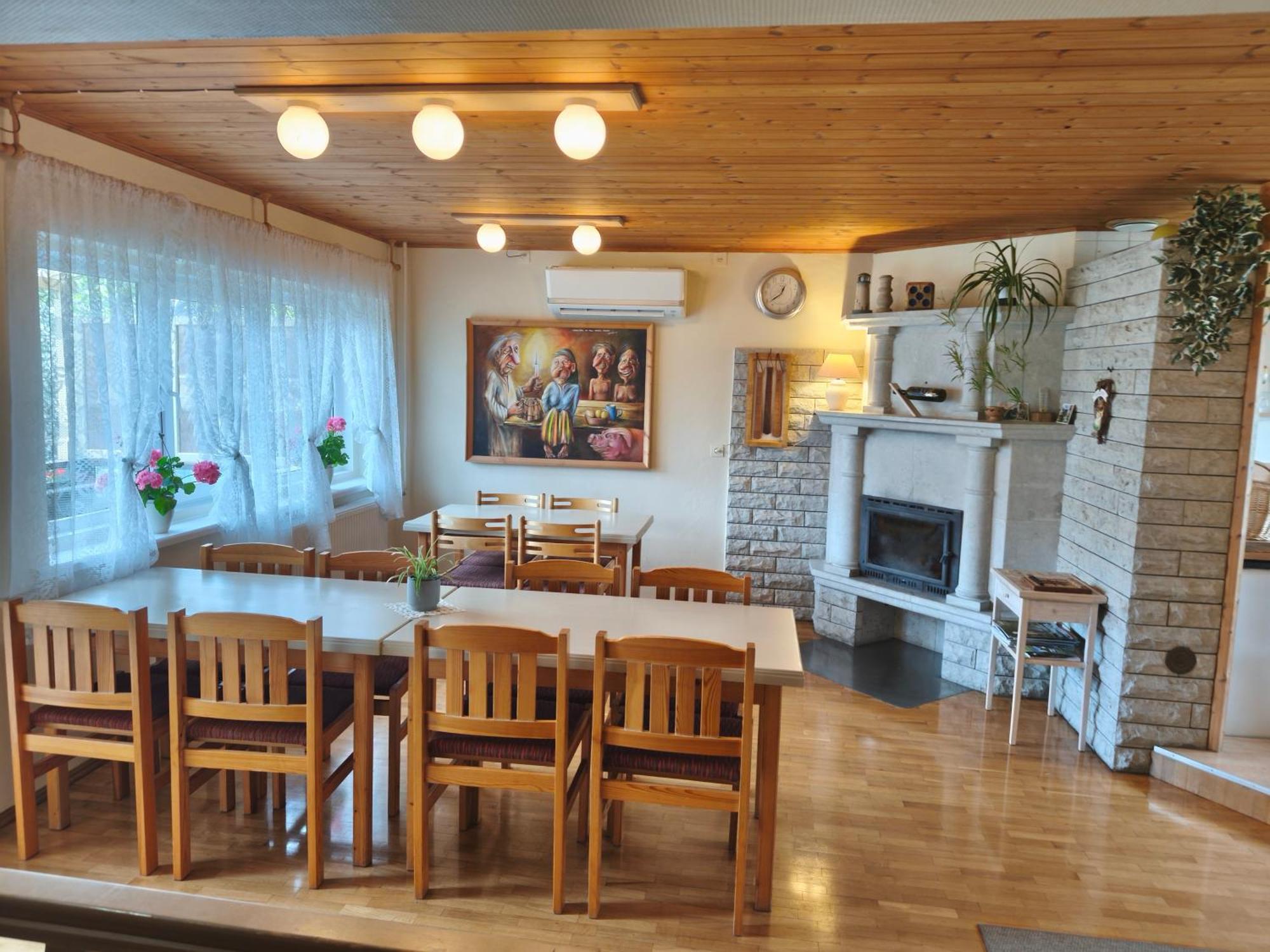 Paerna Guesthouse & Apartments Kuressaare Dış mekan fotoğraf