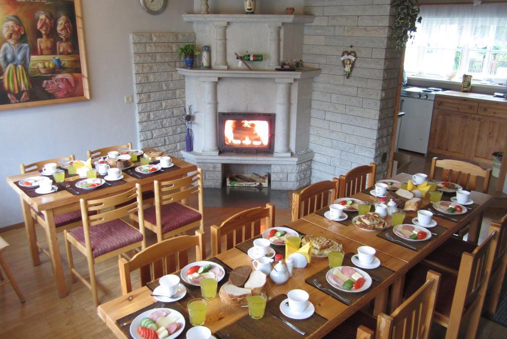 Paerna Guesthouse & Apartments Kuressaare Dış mekan fotoğraf