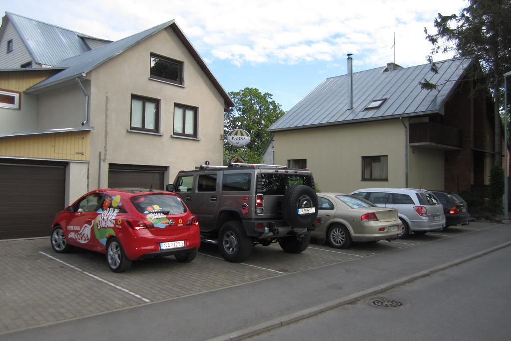 Paerna Guesthouse & Apartments Kuressaare Dış mekan fotoğraf