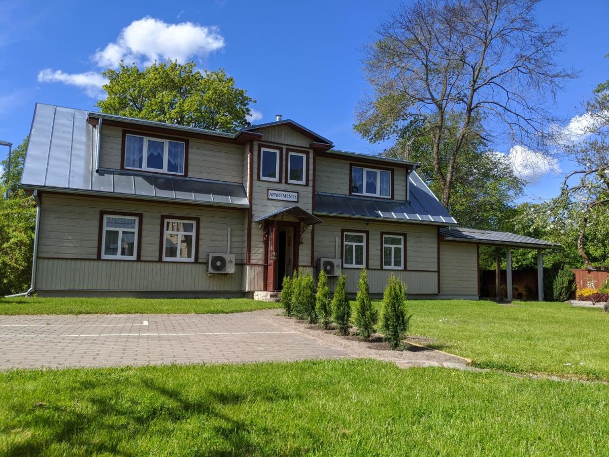 Paerna Guesthouse & Apartments Kuressaare Dış mekan fotoğraf